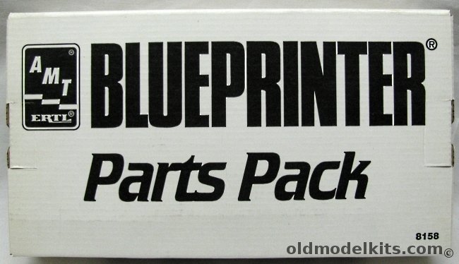 AMT 1/25 Parts Pack Engines - (Partial) Chrysler 392 V-8 (Carb or Blown) / Pontiac 421 V-8 (Blown - 4bbl or 2x4bbl Carbs) / Corvair 145 (Twin Carb or Supercharged Spyder) + 19 Custom Parts, 8158 plastic model kit